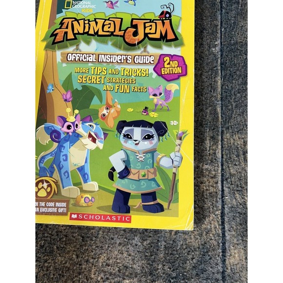 Animal Jam Insiders Guide 2nd Edition, National Geographic Kids! Tips & Tricks! - Picture 2 of 6